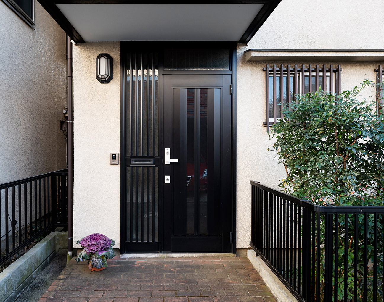 metallic doors