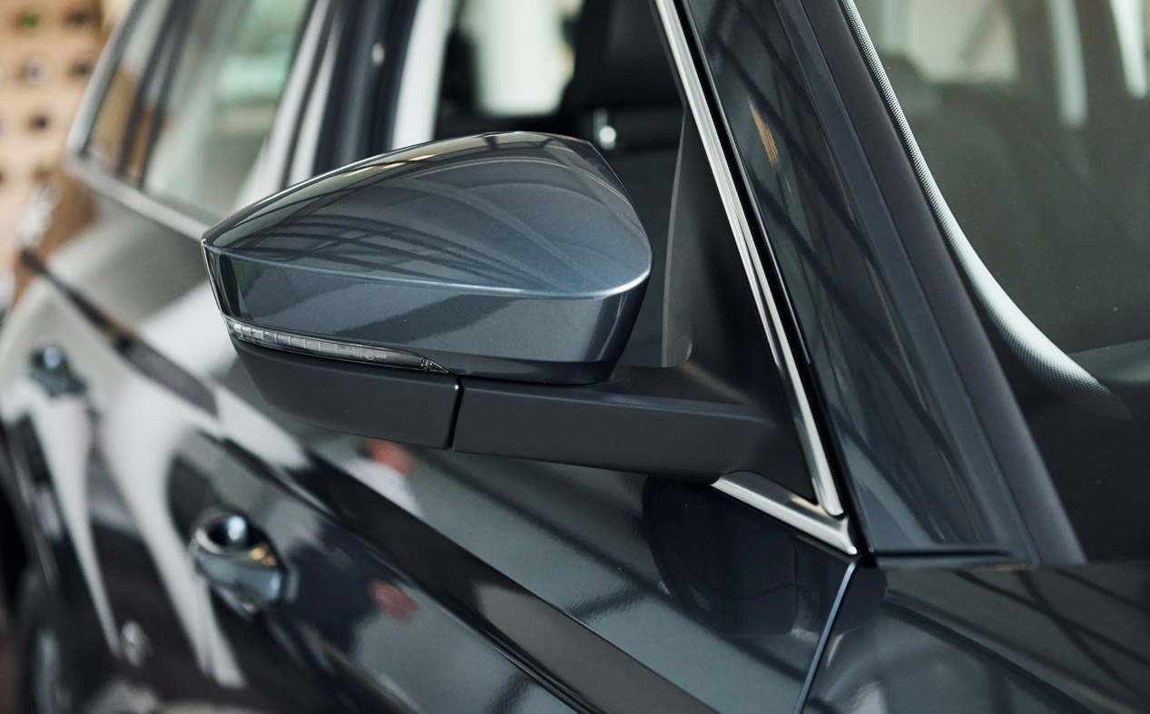 Metal coating for automotive industries